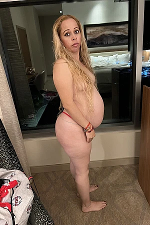 40 year old Milf pregnant for the 5th time.